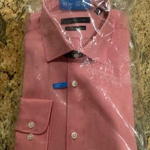 Tommy Hilfiger brand new men’s button down shirt